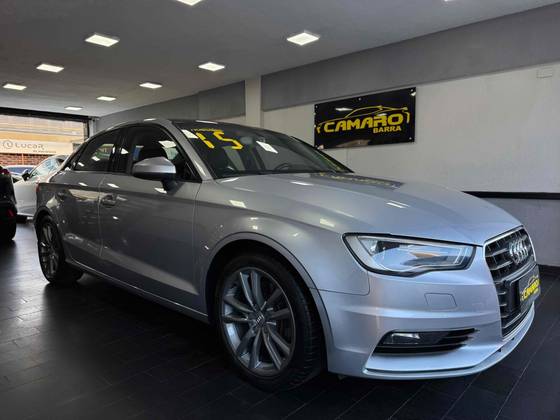 AUDI A3 1.8 TFSI SEDAN AMBITION 16V 180CV GASOLINA 4P AUTOMÁTICO AUDI A3 1.8 TFSI SEDAN AMBITION 16V 180CV GASOLINA 4P AUTOMÁTICO